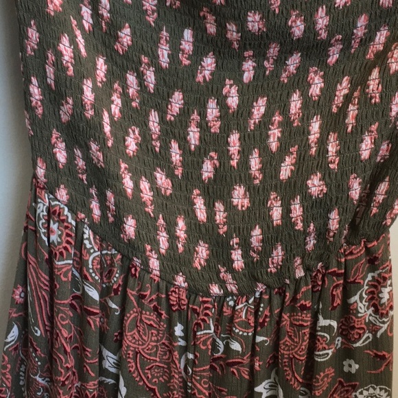 Romper - Picture 2 of 3